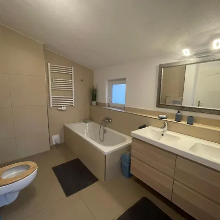 #6 Familienzimmer Mit Gemeinschaftsbad Memmingen Exterior foto